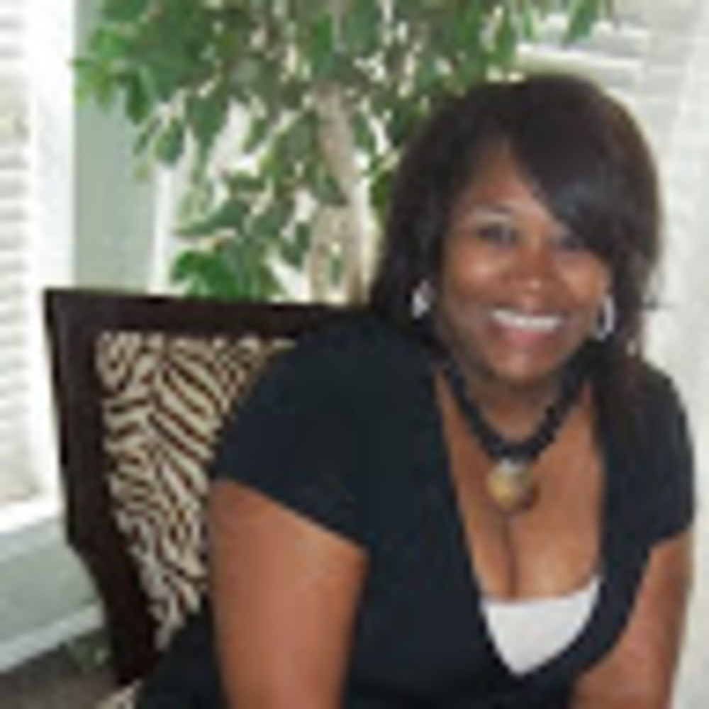 Meet your Posher, Kimberly